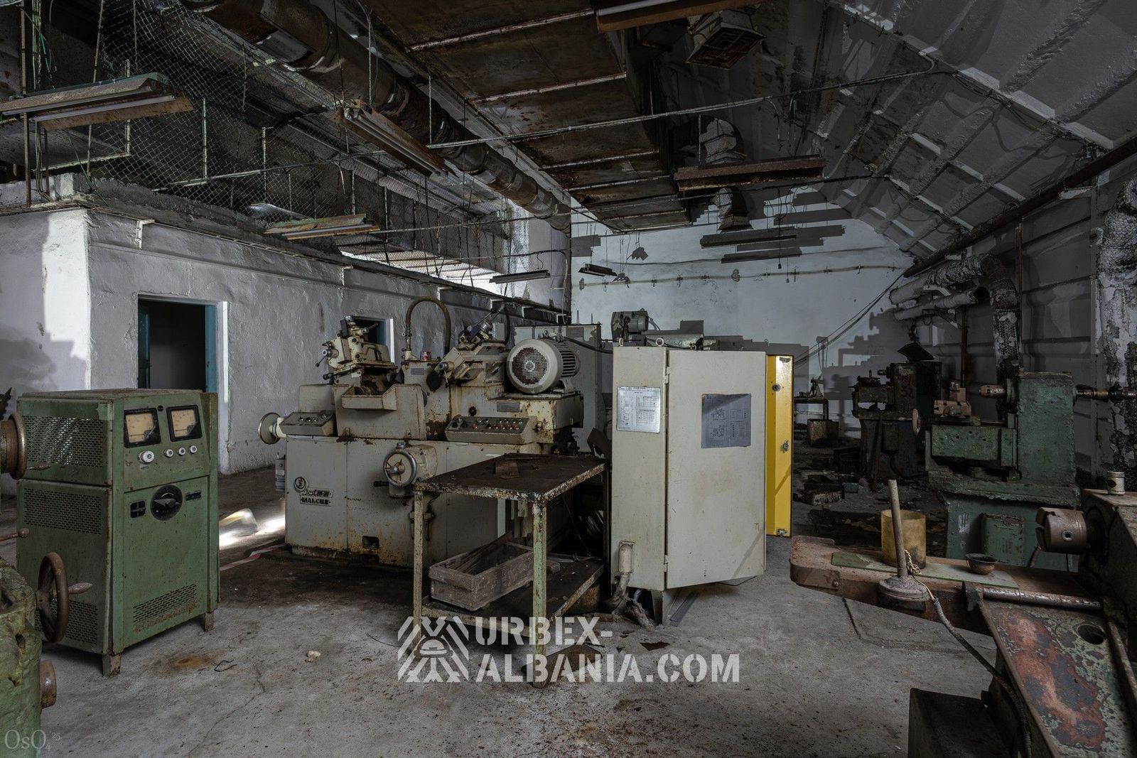 Unterirdische mechanische Munitionsfabrik