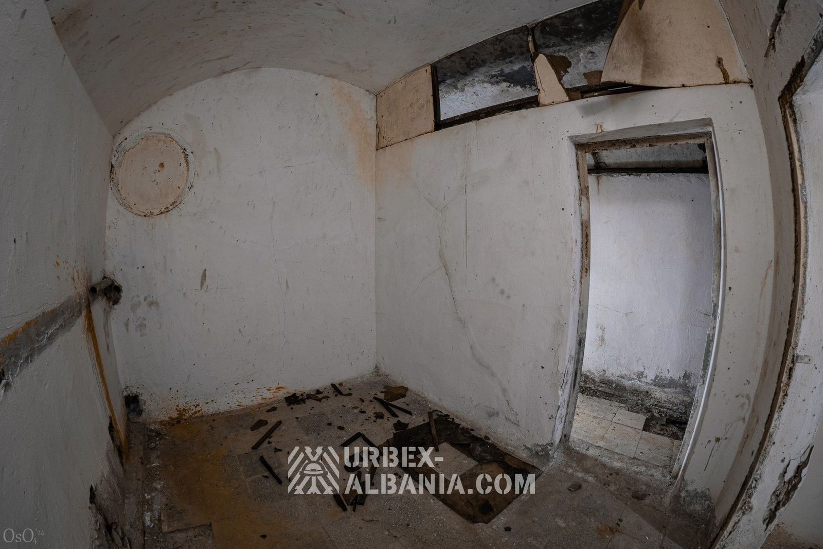 Ancien bunker du commandement de l'armée