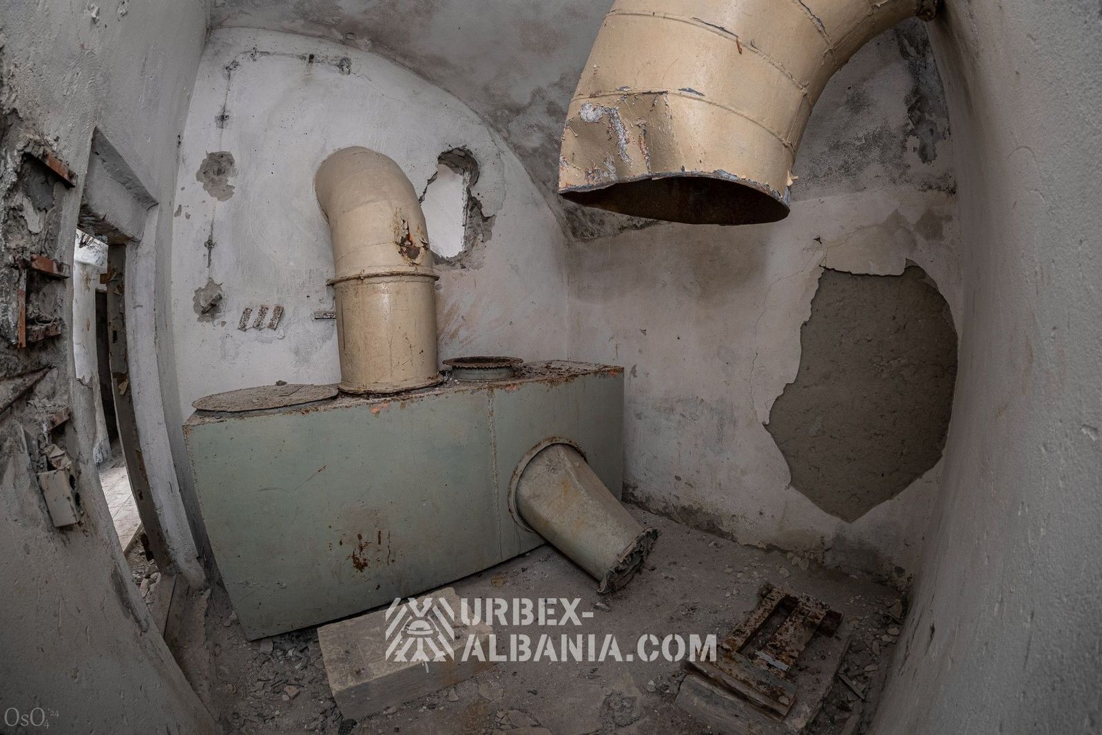 Ancien bunker du commandement de l'armée