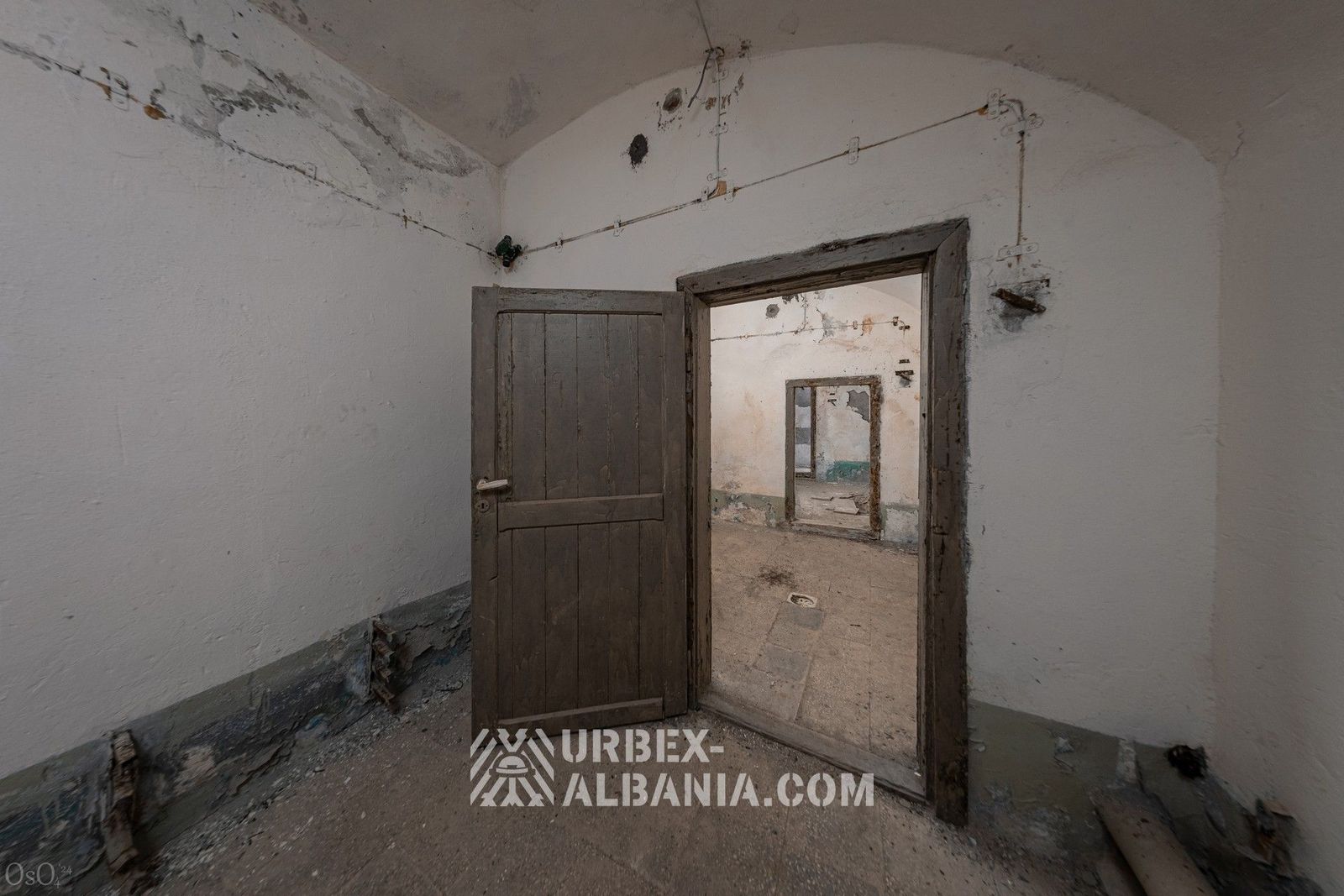 Ancien bunker du commandement de l'armée