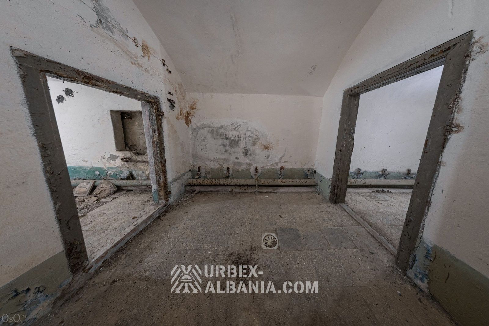 Ancien bunker du commandement de l'armée