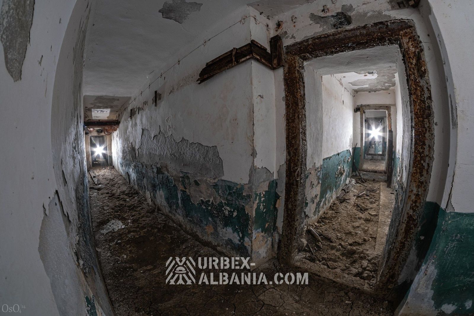 Ancien bunker du commandement de l'armée
