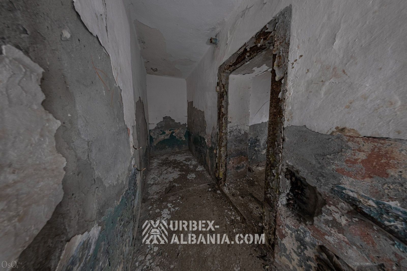 Ancien bunker du commandement de l'armée
