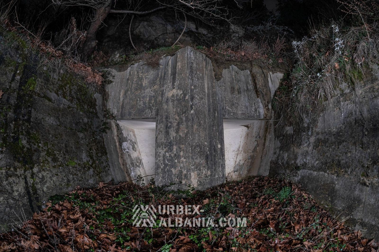 Ancien bunker du commandement de l'armée