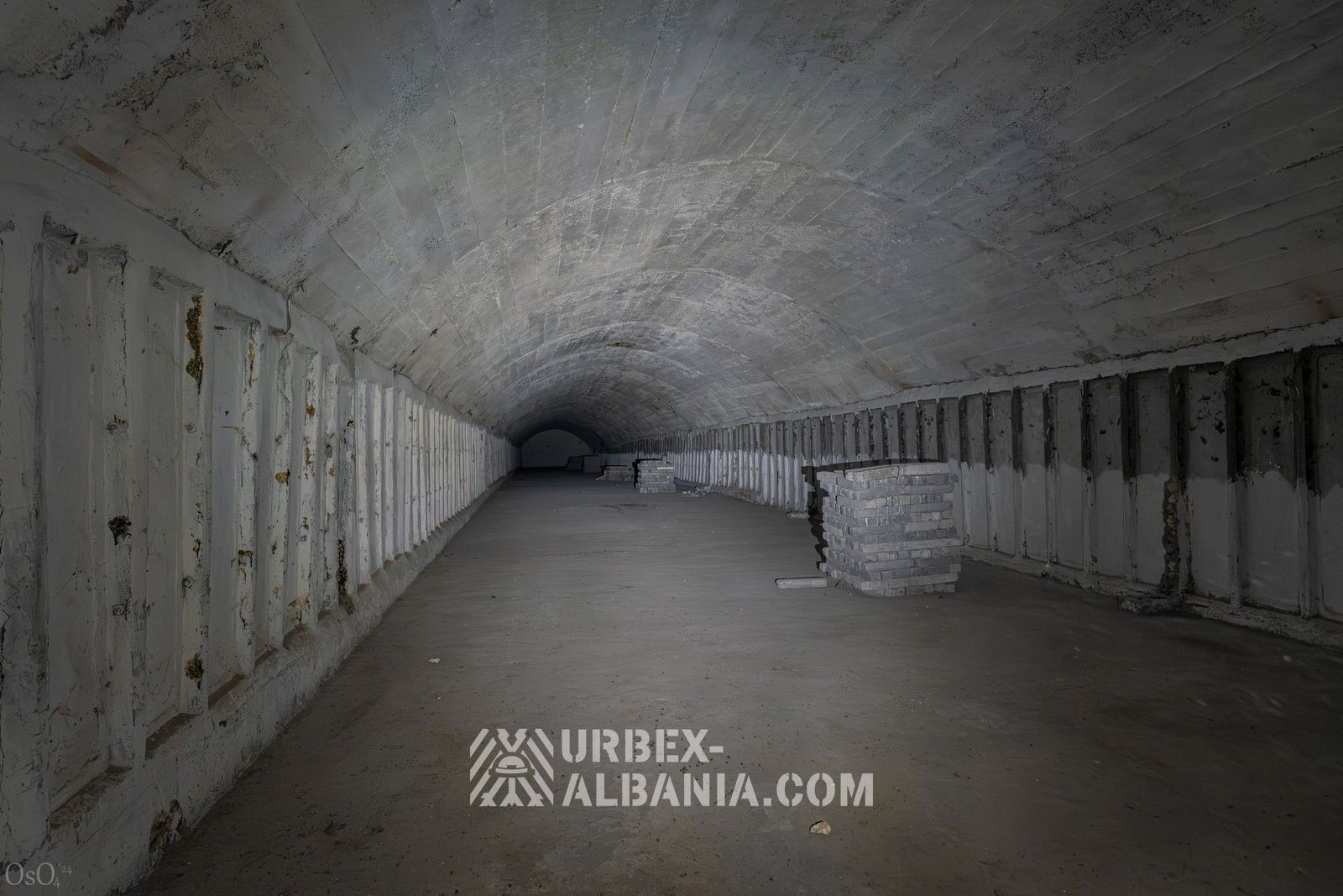 Lagertunnel B-HM mit Druckschutztüren