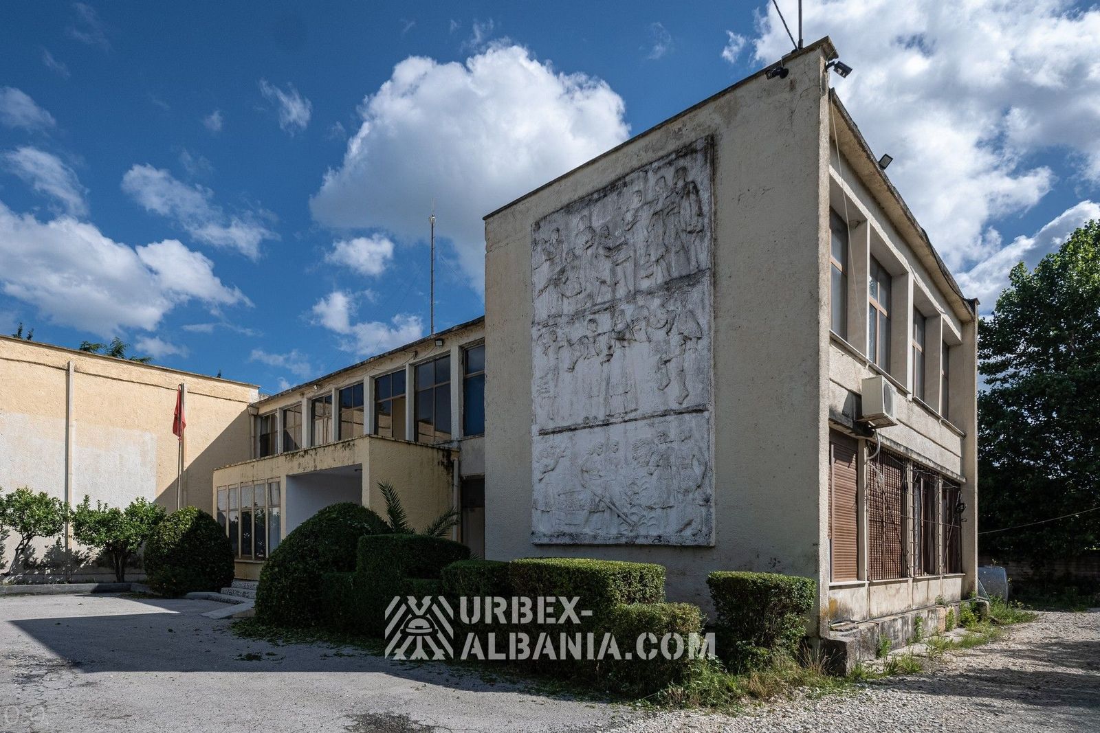 Sférické bunkry pobřežního dělostřelectva V-Z na plošině
