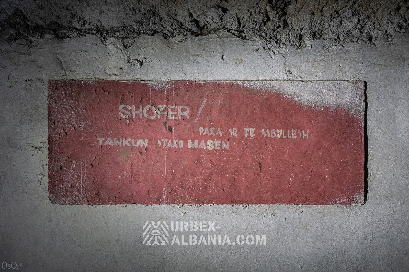 Tanková základna s podzemními garážemi Z