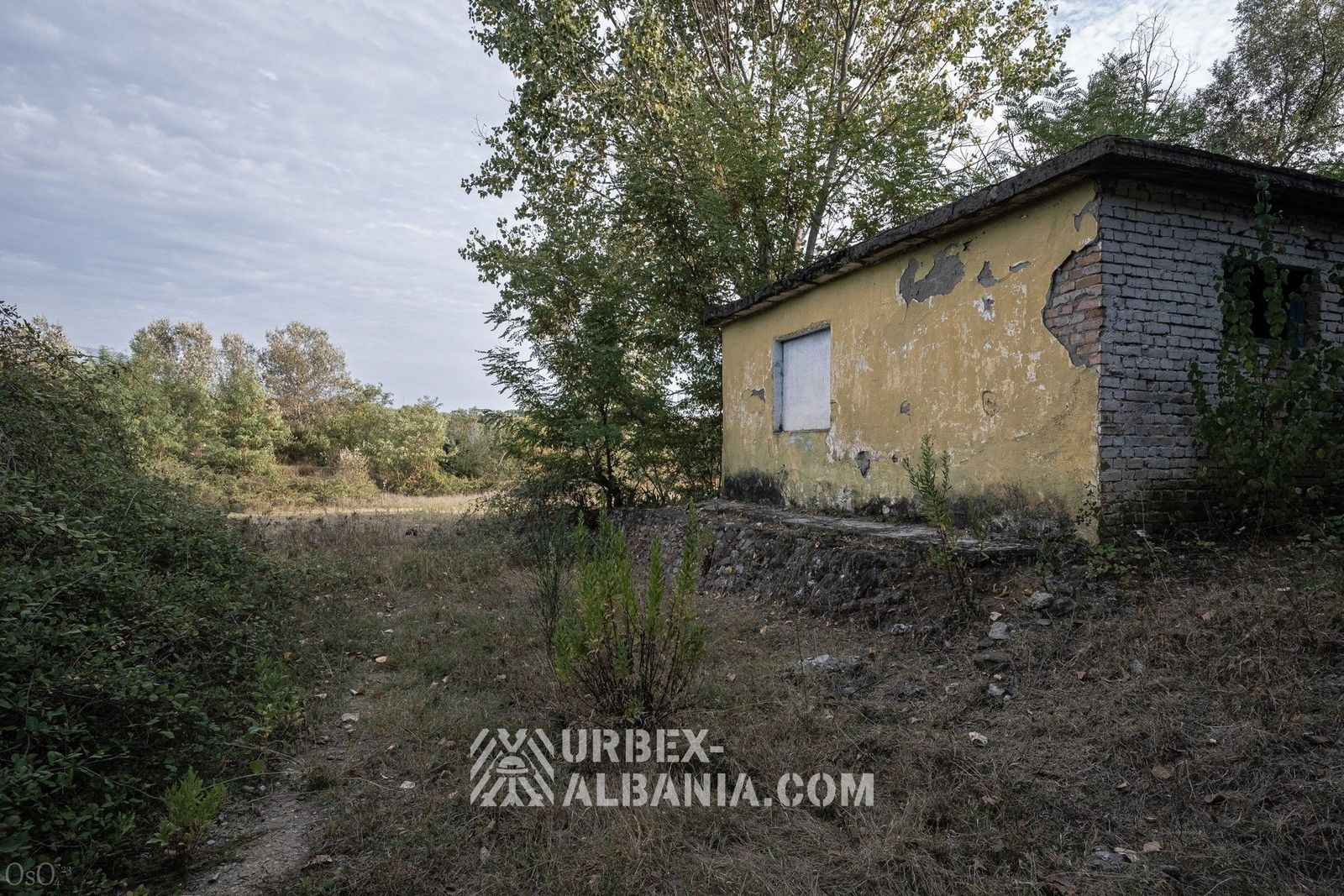 Tanková základna s podzemními garážemi Z