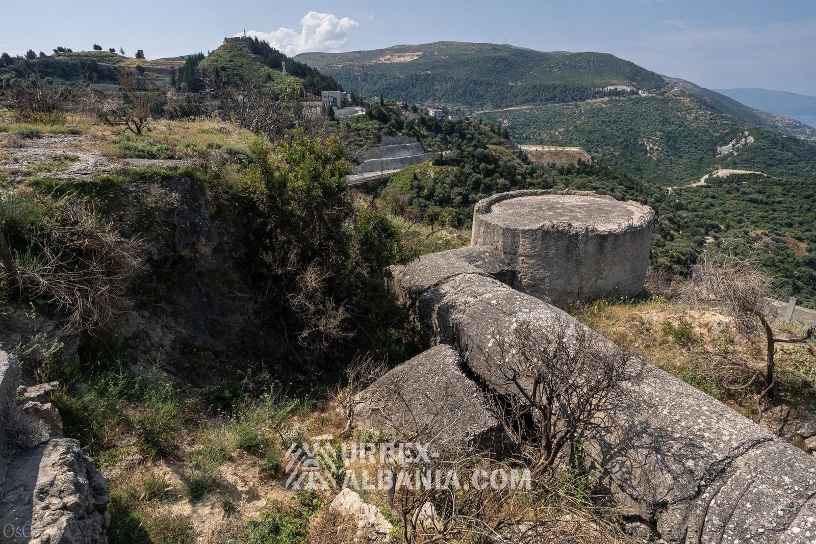 Position de Défense Aérienne V-UR avec un Bunker