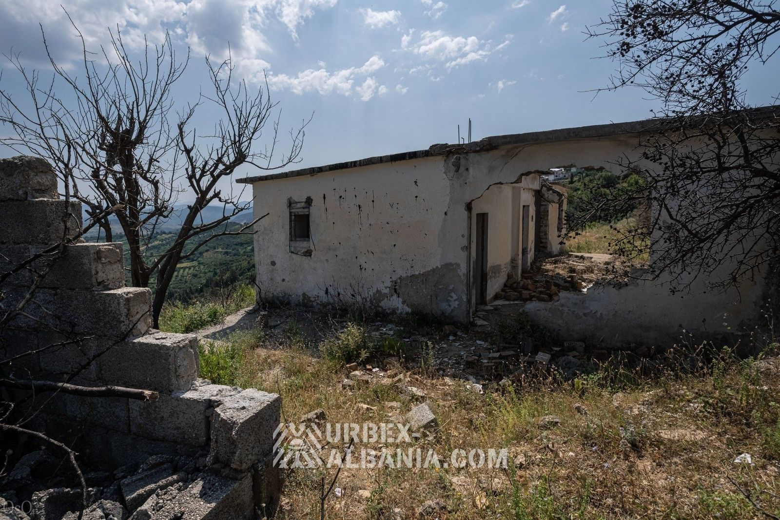 Position de Défense Aérienne V-UR avec un Bunker
