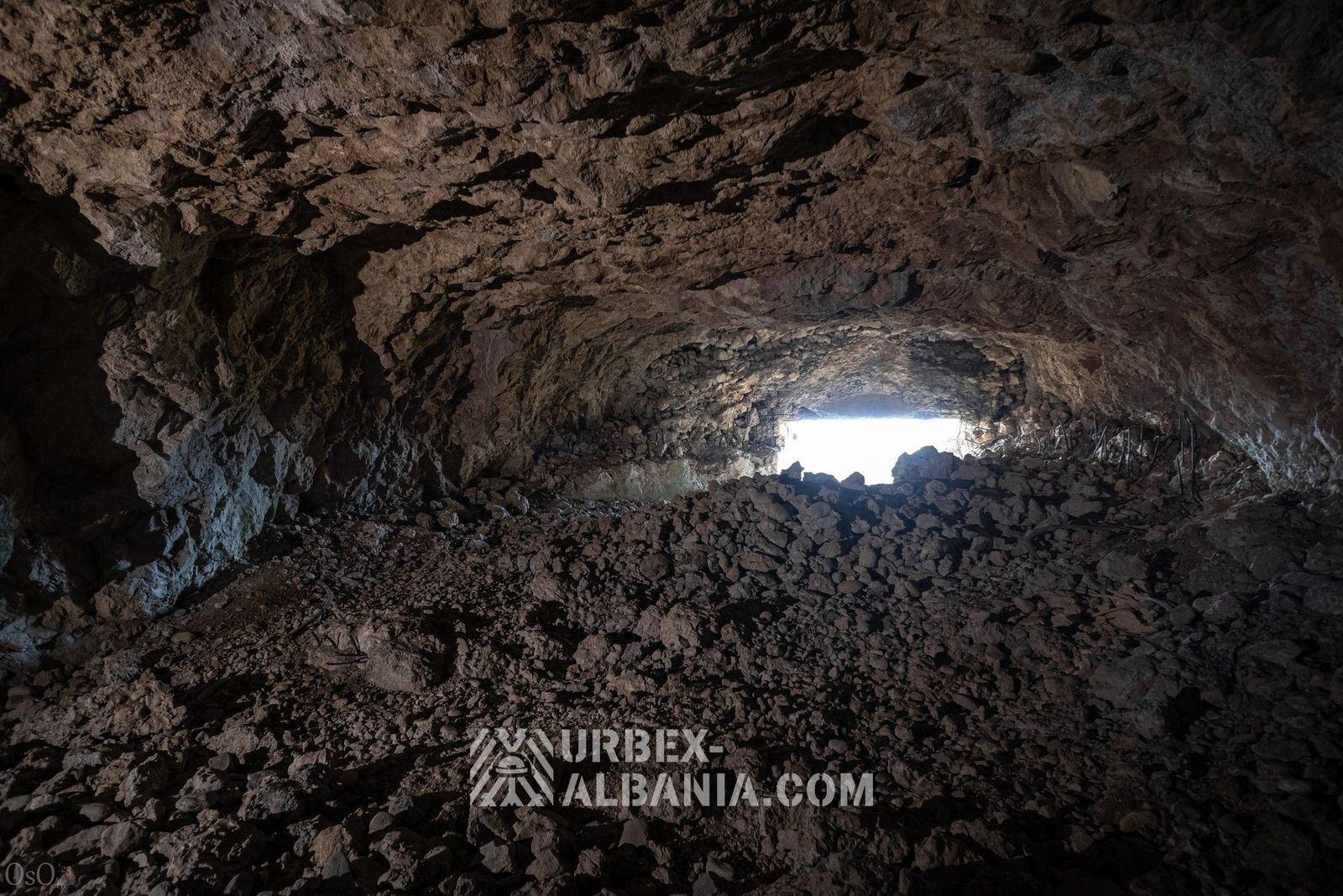 Bunkers d'Artillerie T-BL avec Tunnels