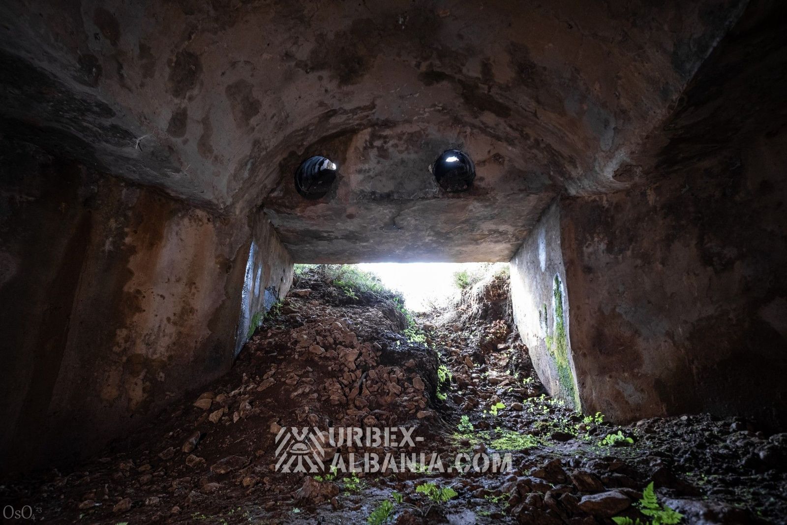 Bunkers d'Artillerie T-BL avec Tunnels