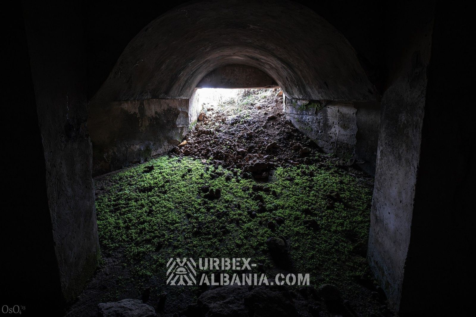 Bunkers d'Artillerie T-BL avec Tunnels