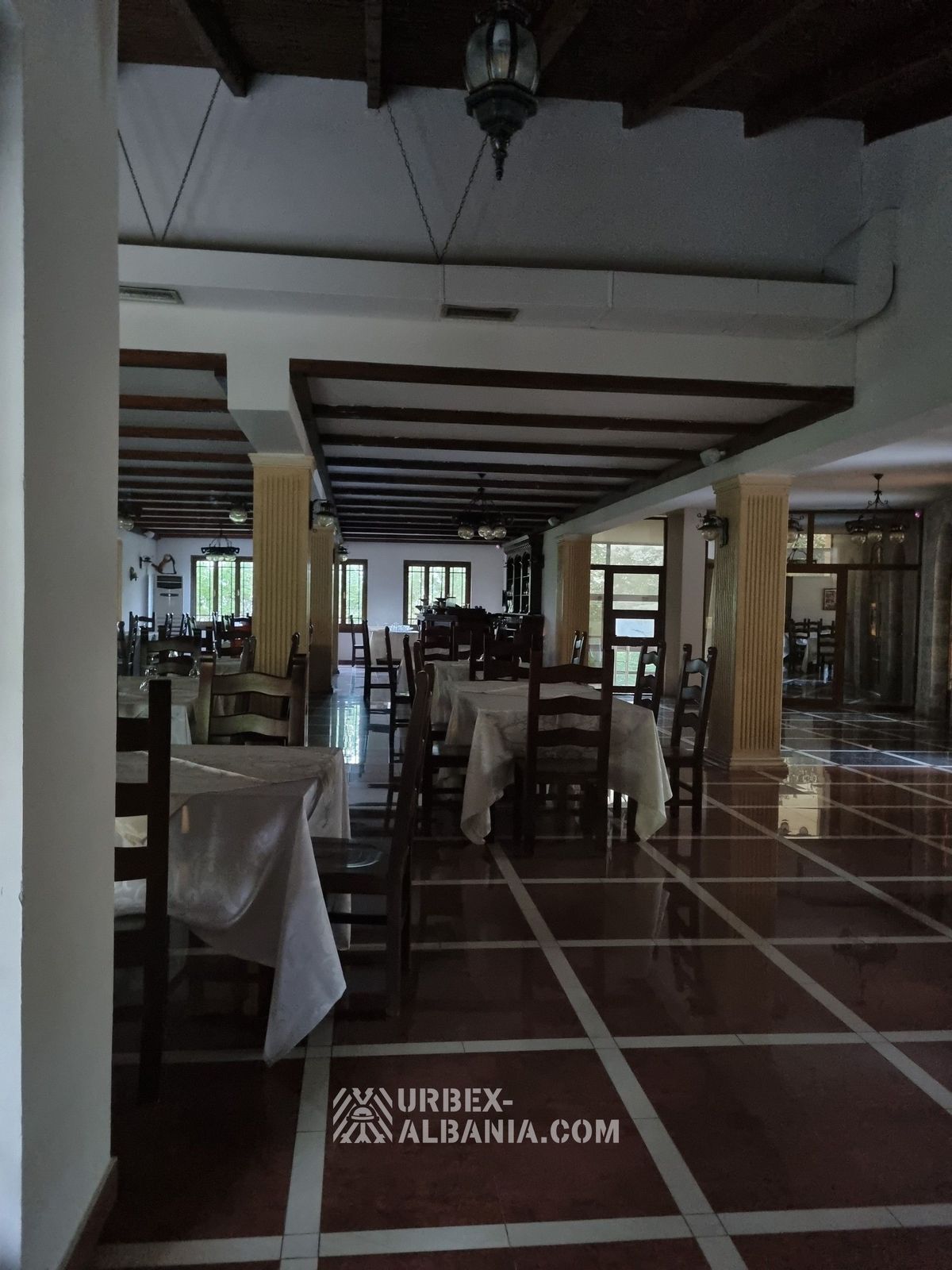 Hotel Abbandonato T-R