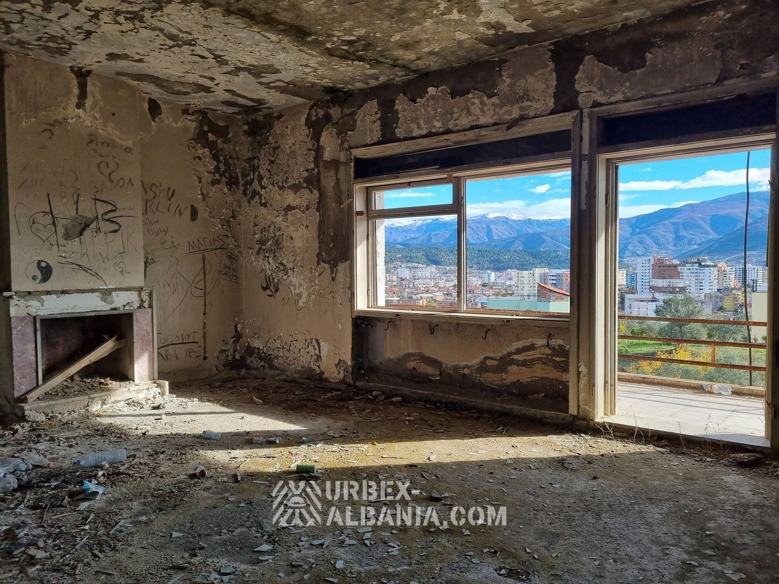 La Villa de Hoxha en Elbasan